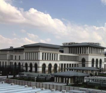 Turkish Presidential Exhibition Building / Ankara